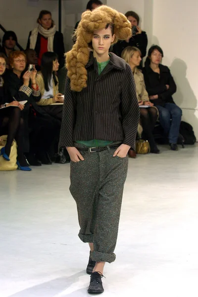 Look 17